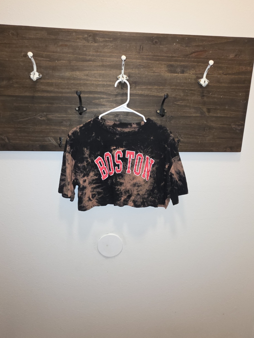 Boston Tie-Dye Cropped Tee - Black & Brown